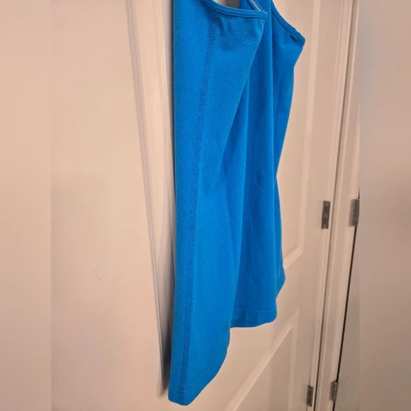 Lululemon Cool Racerback II Tank - Blue - Size 6 - Picture 10 of 14